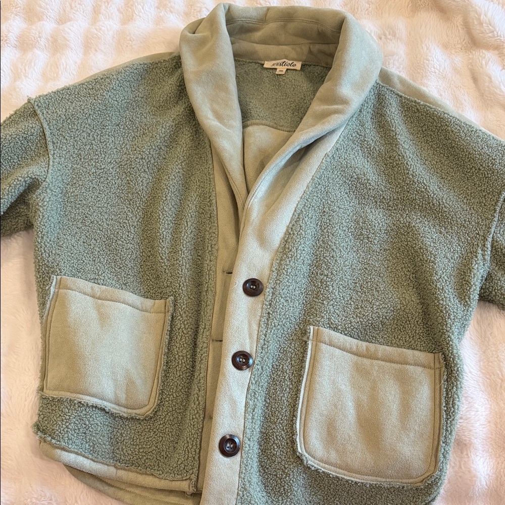 Listicle Shacket - image 2